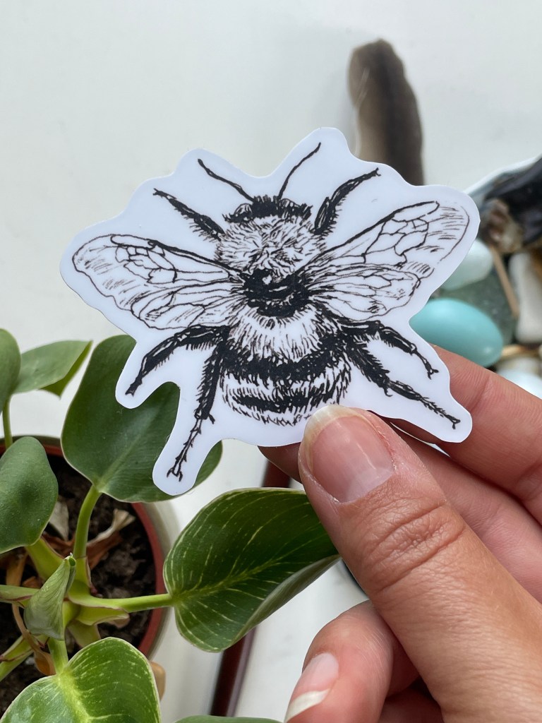 Bee (Inktober art) - Vinyl sticker